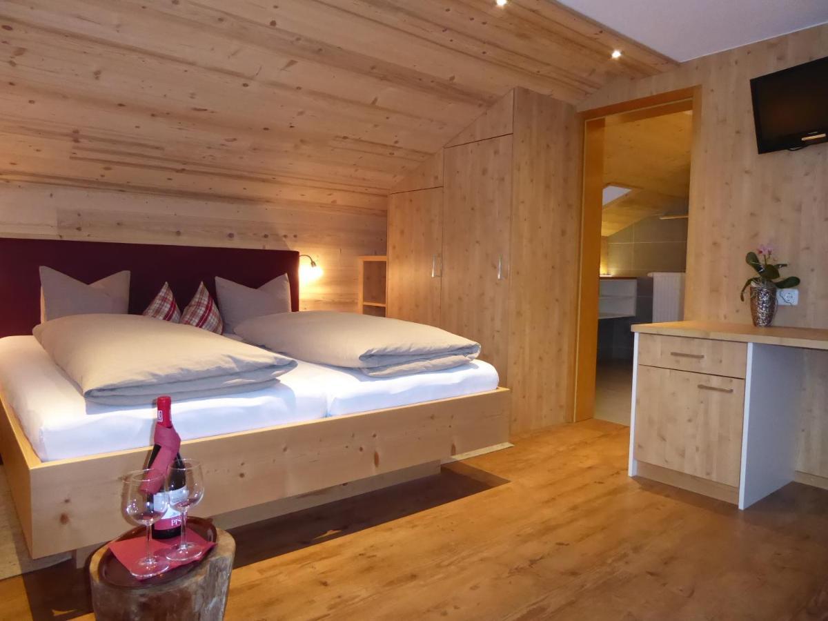 Hotel Maroi Wald am Arlberg Extérieur photo